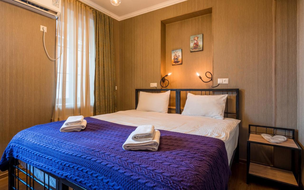 Hotel At Gomi 19 Tbilisi Bagian luar foto