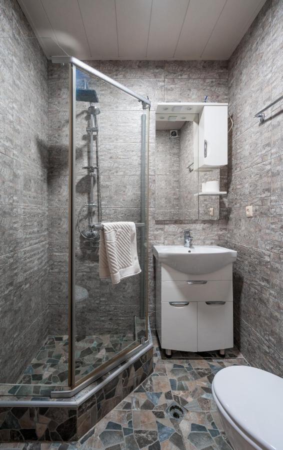 Hotel At Gomi 19 Tbilisi Bagian luar foto