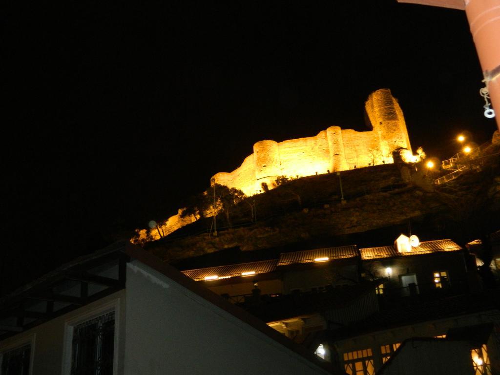 Hotel At Gomi 19 Tbilisi Bagian luar foto
